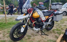 Xe Adventure cổ điển Moto Guzzi V85 TT cập bến Đông Nam Á với giá 495 triệu đồng
