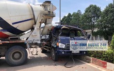 Bình Dương: Xe tải đâm vào xe bồn đang quay đầu, 2 người trên xe may mắn thoát chết