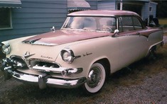 Đây là mẫu xe dành riêng cho phái đẹp được hãng Dodge sản xuất vào năm 1955