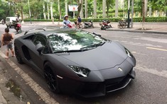 Sau vụ cháy vào năm 2018 tại Đà Nẵng, Lamborghini Aventador mui trần tái xuất với phong cách "Batman"
