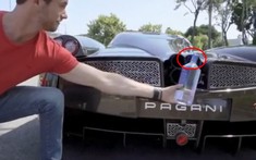 Bật nắp chai theo phong cách Pagani Huayra Hermes của đại gia Manny Khoshbin