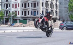 Đánh giá xe Benelli 302S 2019: Thêm cái đẹp, giữ cái xấu, bù bằng ABS
