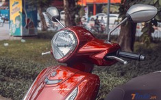 Video: Đánh giá Yamaha Latte 125: Xe tay ga nhẹ như xe số, êm như xe điện