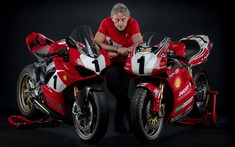 Ducati Panigale V4 25 Anniversario 916 chốt giá 1,1 tỷ đồng