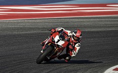 Các trang bị đặc biệt trên siêu mô tô Ducati Panigale V4 25 Anniversario 916 sắp ra mắt có gì đặc sắc?