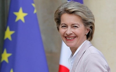 Bà Ursula von der Leyen chính thức được bầu làm Chủ tịch Uỷ ban châu Âu