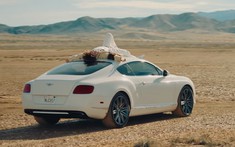 Sơn Tùng MT-P đưa Bentley Continental GT Speed vào MV mới cùng rapper Snoop Dogg