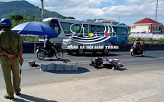 Người phụ nữ gào khóc bên thi thể bé gái sau tai nạn thương tâm tại Khánh Hòa