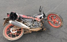 Bà Rịa - Vũng Tàu: Xe côn tay Suzuki Raider 150 va chạm với ô tô, một nam thanh niên tử vong