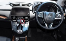 Honda CR-V tiếp tục bị triệu hồi thêm 7.050 chiếc vì lỗi chốt an toàn của cần số