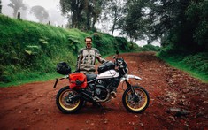 Chiếc Ducati Scrambler Desert Sled nổi tiếng với hành trình vòng quanh thế giới bất ngờ bị... "nhảy" mất
