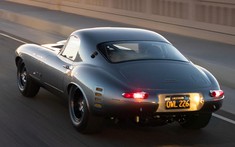 Sau 8 năm miệt mài, một kỹ sư đã tạo ra bản sao cực kỳ chi tiết của Jaguar E-Type Low Drag Coupe
