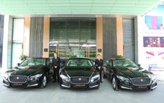 Khách sạn 5 sao tại Hà Nội mua cùng lúc 3 chiếc Jaguar XF Prestige, tổng giá trị hơn 8 tỷ đồng