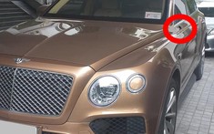 Hà Nội: SUV siêu sang Bentley Bentayga hơn 23 tỷ đồng bị kẻ gian "vặt gương"