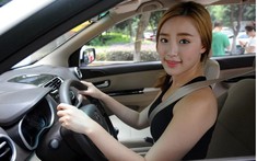 Bằng lái xe B1 là gì? Ưu điểm và nhược điểm so với bằng lái xe B2