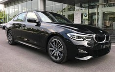 Được báo giá gần 2,4 tỷ đồng, BMW 330i M Sport 2020 mới về Việt Nam bị cắt trang bị so với bản Thái