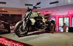 Cận cảnh Ducati Diavel 1260 và Diavel 1260S có giá hơn nửa tỷ đồng