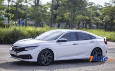 Đánh giá Honda Civic RS 2019: Nâng cấp nhẹ, thay đổi lớn, giá bán vẫn cao