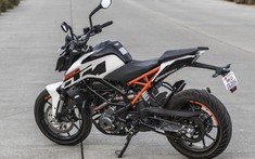KTM Duke 250 2019 ra mắt với ngoại hình hiếu chiến, chốt giá 64 triệu đồng