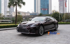 Có nguy cơ nứt lốp, sedan hạng sang Lexus LS 500 bị triệu hồi tại Việt Nam