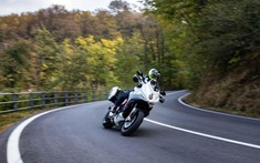 Xe Touring MV Agusta Turismo Veloce 800 "hạng sang" chốt giá 615 triệu đồng