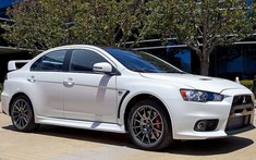 Mitsubishi Lancer EVO Final Edition phiên bản giới hạn đầu tiên về Việt Nam, giá hơn 4,2 tỷ đồng