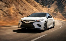 Toyota Camry TRD 2020 được báo giá, là phiên bản dùng động cơ V6 rẻ nhất của Camry