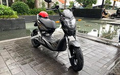 VinFast Impes: Xe máy điện mới rẻ hơn Klara, trang bị giảm xóc đơn thể thao, áp dụng chính sách thuê pin
