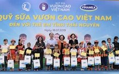 Quỹ sữa Vươn Cao Việt Nam: Nỗ lực vì sứ mệnh: “Để mọi trẻ em đều được uống sữa mỗi ngày”