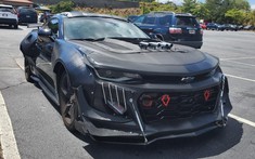 Chiếc Chevrolet Camaro độ xấu xí này đã phải nhận nhiều "gạch đá" của cư dân mạng