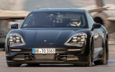Màn trình diễn cho thấy tốc độ và khả năng kiểm soát phi thường của Porsche Taycan