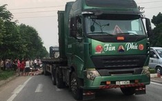 Thái Nguyên: Xe đầu kéo đâm trực diện vào xe máy chở 3, 1 người tử vong tại chỗ