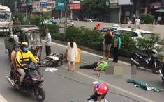 Hà Nội: Xe máy va chạm với xe ba gác tại Hầm Kim Liên, người điều khiển xe máy bị thương nặng