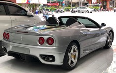 Ferrari 360 Spider tái xuất tại Sài thành với màu sơn bạc gợi nhớ thời chơi siêu xe đình đám ở Việt Nam