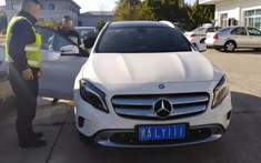 Con trai đỗ đại học bố mẹ liền tặng xe Mercedes-Benz, câu chuyện đằng sau đó mới thật bi thảm
