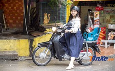 Nữ ca sĩ Bảo Trâm và câu chuyện cùng chiếc Honda Super Cub đắt ngang Honda SH