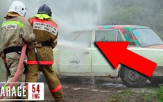 Đây là chuyện xảy ra nếu rửa xe ô tô bằng... vòi nước cứu hỏa