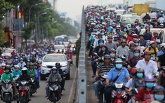 Từ ngày 15/10/2019, xe gắn máy không được chạy quá 40km/h, xe mô tô có giới hạn tốc độ như xe ô tô