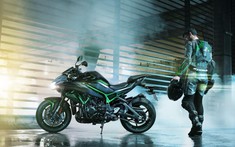 Siêu mô tô Kawasaki Z H2 chính thức có giá bán tại Mỹ, chưa đến 400 triệu đồng