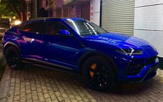 Siêu SUV Lamborghini Urus thứ 5 về Việt Nam với màu sơn xanh Blu Eleos độc nhất