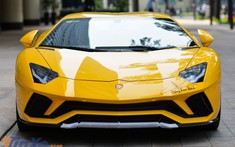 Lamborghini Aventador S độc nhất Việt Nam trở lại Sài thành sau khi được đưa đi "khám bệnh"