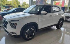 SUV cỡ B Hyundai ix25 2020 được trưng bày tại đại lý, chuẩn bị bán ra