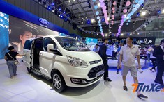 Khách hàng tại VMS 2019 nói gì về "tân binh" Ford Tourneo?