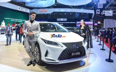 Lexus RX450h vừa ra mắt tại triển lãm  VMS 2019 đã có người đặt mua