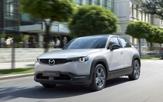 Diện kiến Mazda MX-30 2020 - SUV lai Coupe hoàn toàn mới với thiết kế phong cách