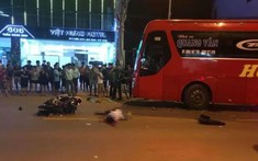 Video: Ô tô khách vượt ẩu, tông trực diện xe máy khiến 1 người tử vong tại Sơn La