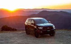 Ford Everest Sport 2020 lộ diện với ngoại hình cơ bắp hầm hố