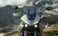 Yamaha Tracer 700 2020 chính thức có mặt tại EICMA 2019 với ngoại hình lai từ dòng Sport bike R1