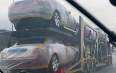 Vị vua Châu Phi gây phẫn nộ khi mua 19 chiếc Rolls-Royce, 120 chiếc BMW cho vợ và con cái