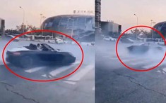 Dân chơi Trung Quốc mở hẳn mui xe Porsche Boxster để drift cho đã, cái kết đúng như người ta mong đợi
